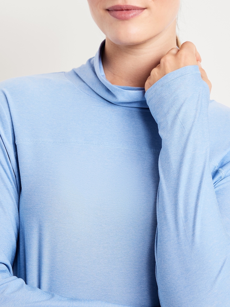 CloudMotion Funnel Neck Top