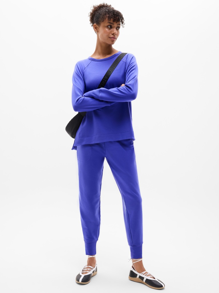 Coaster Luxe Recover Sweatshirt