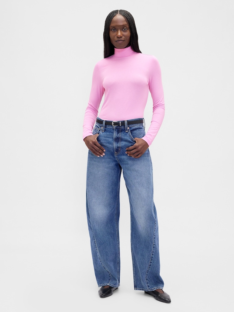 Featherweight Turtleneck