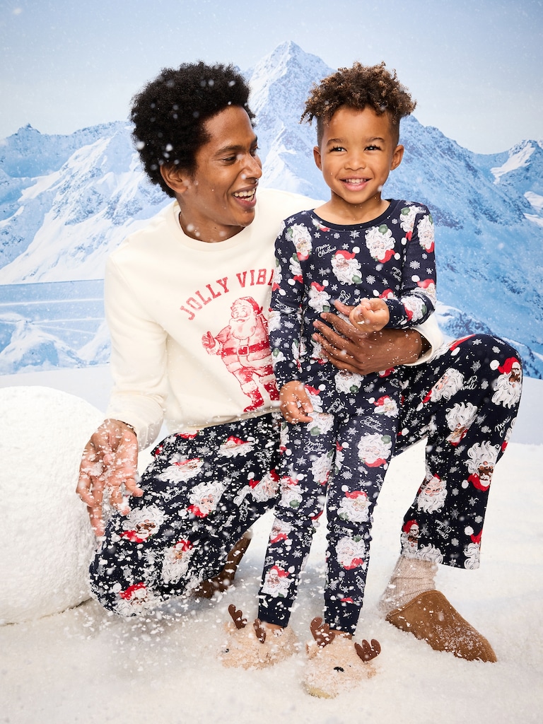Gender-Neutral Snug-Fit Graphic Pajama Set for Kids