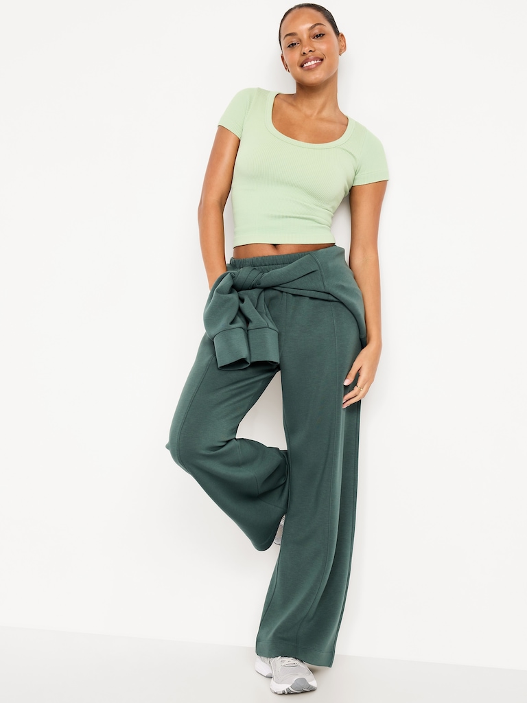 Exhale Seamless Cropped Rib T-Shirt