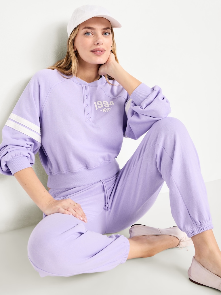 SoComfy Oversized Button-Front Graphic Sweatshirt