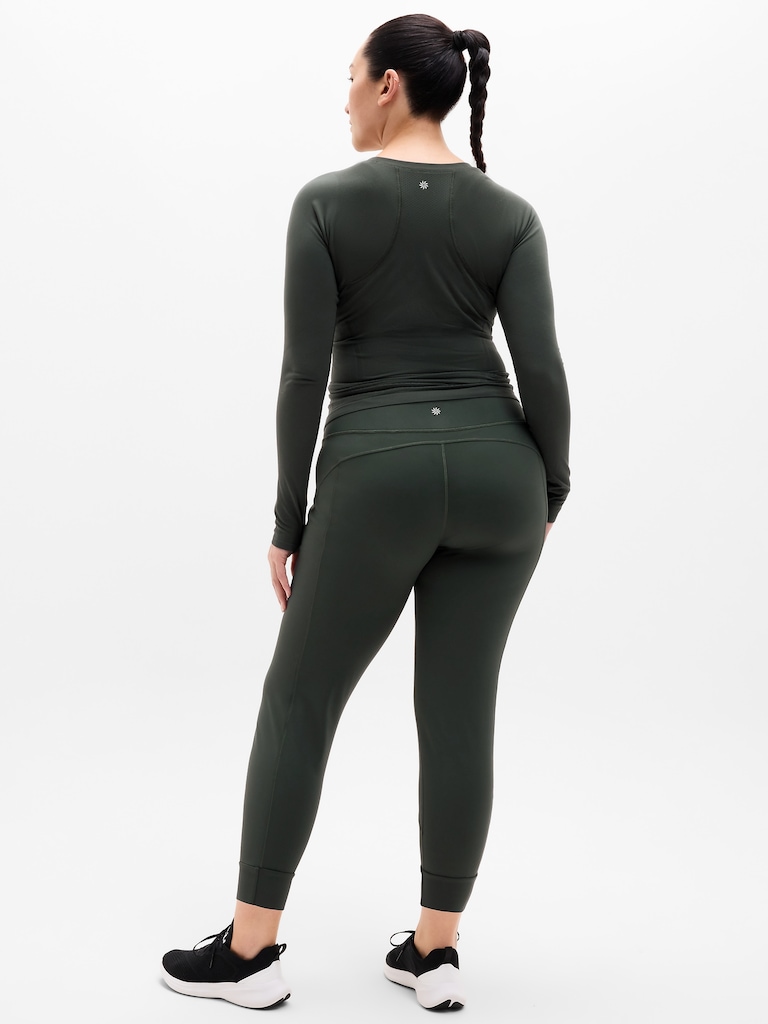 Rainier Mid Rise Jogger