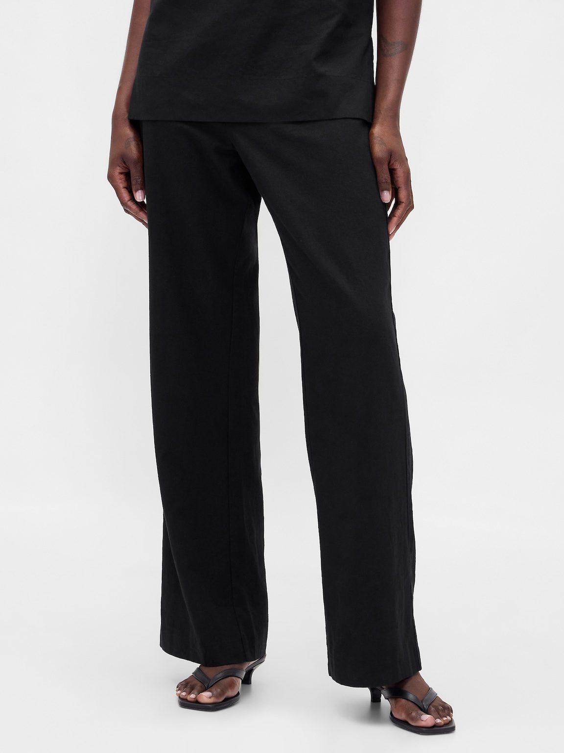Low Rise Linen-Blend Flare Pants