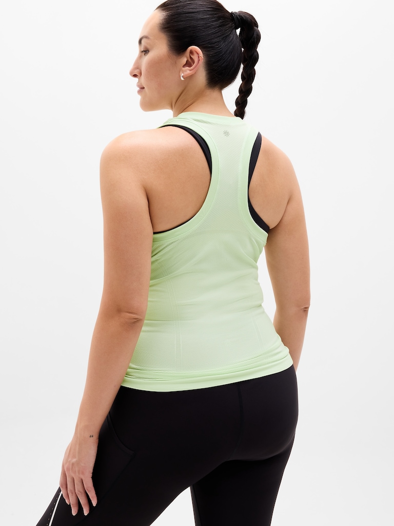 Momentum Seamless Tank