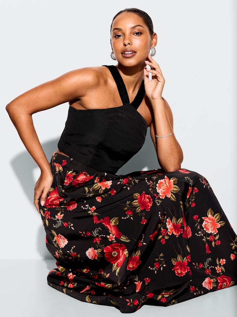 The Occasion by Old Navy Taffeta Cropped Halter Bow Top