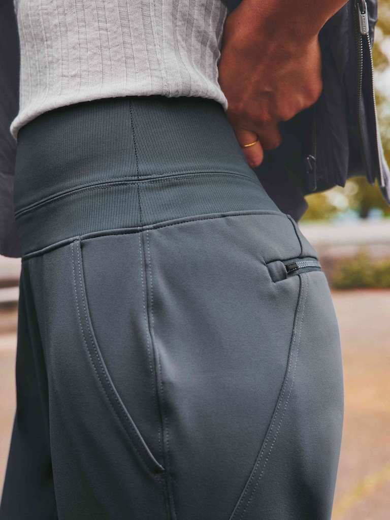 Venice High Rise Jogger