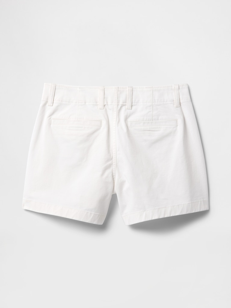 4" Downtown Khaki Shorts