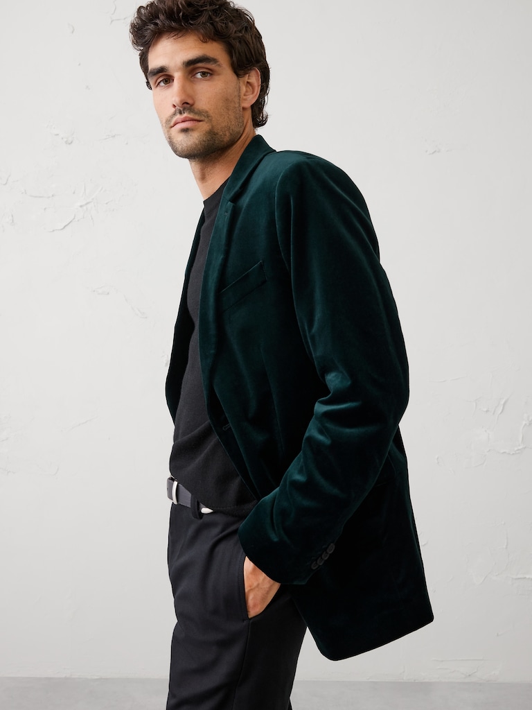 Tailored-Fit Velvet Jacket