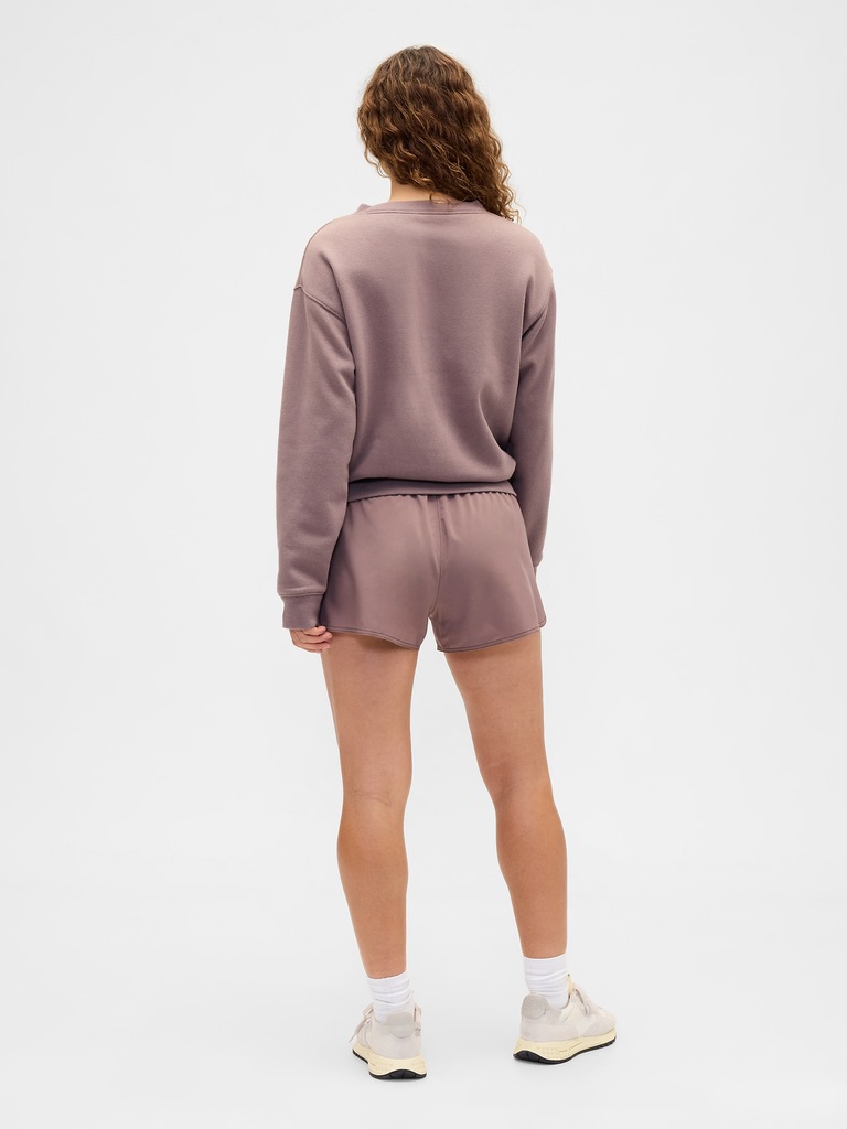 GapFit 3" Mid Rise Runaround Shorts