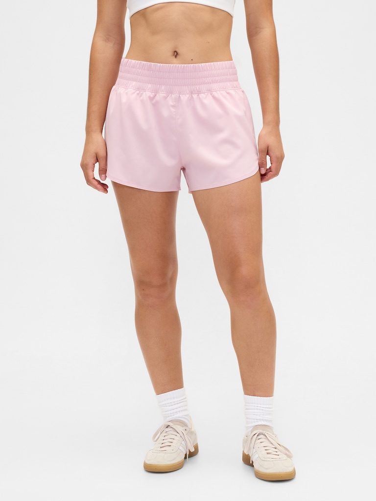 GapFit 3" Mid Rise Runaround Shorts