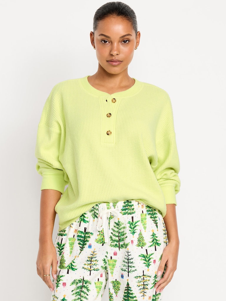 Oversized Cozy Waffle Henley Top