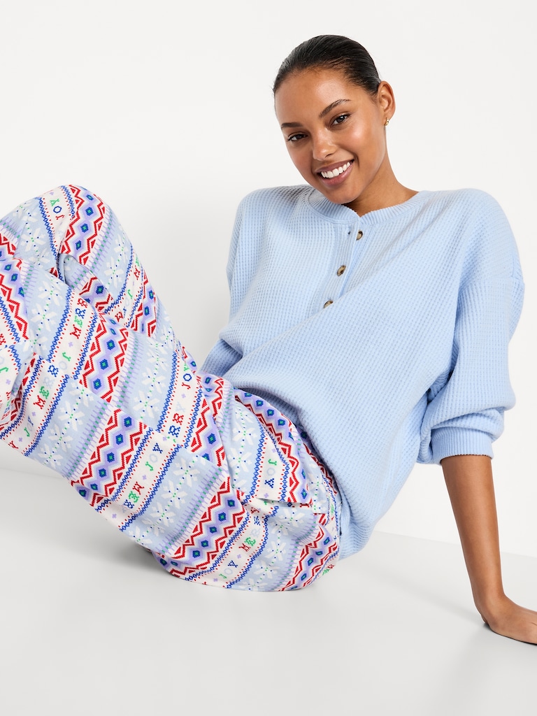 Oversized Cozy Waffle Henley Top