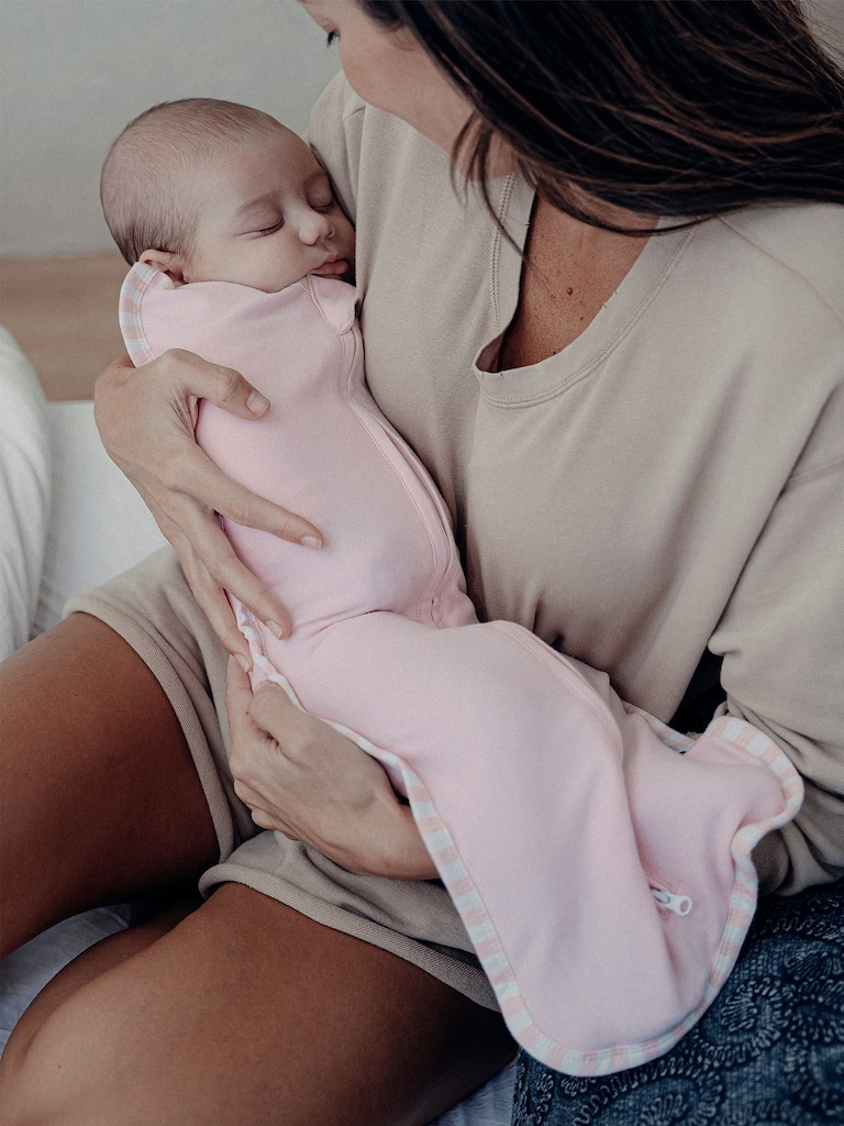 Comfy Cubs Zipper Swaddle Blankets