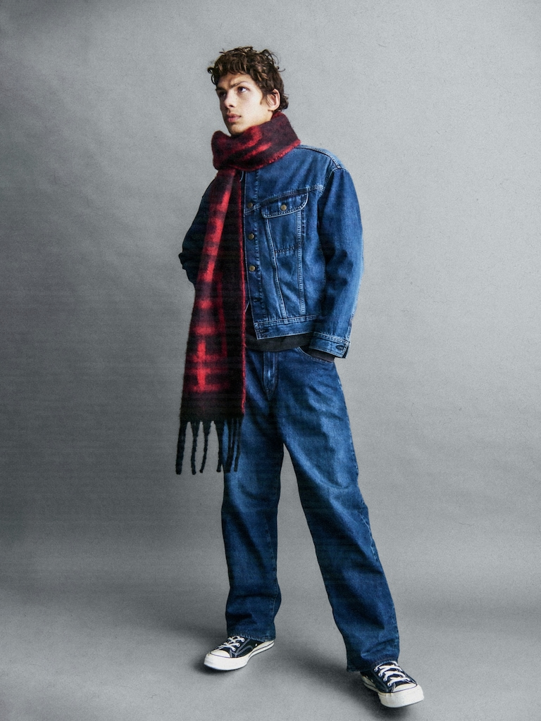 Stranger Things Adult Flannel-Lined Extra Baggy Jeans