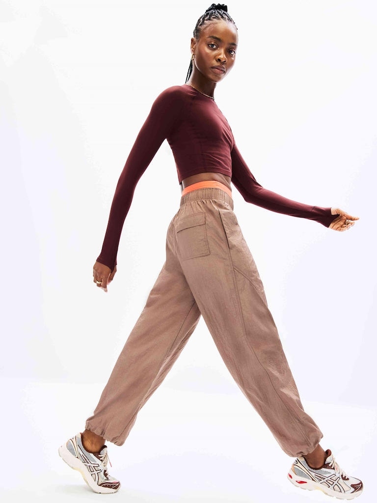 Lunar Sheen Utility Mid Rise Pant