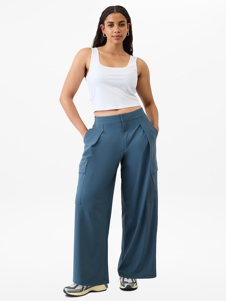 Signature Rib Square Neck Crop Tank