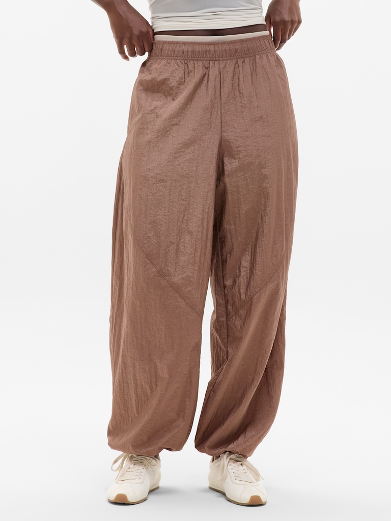 Lunar Sheen Utility Mid Rise Pant