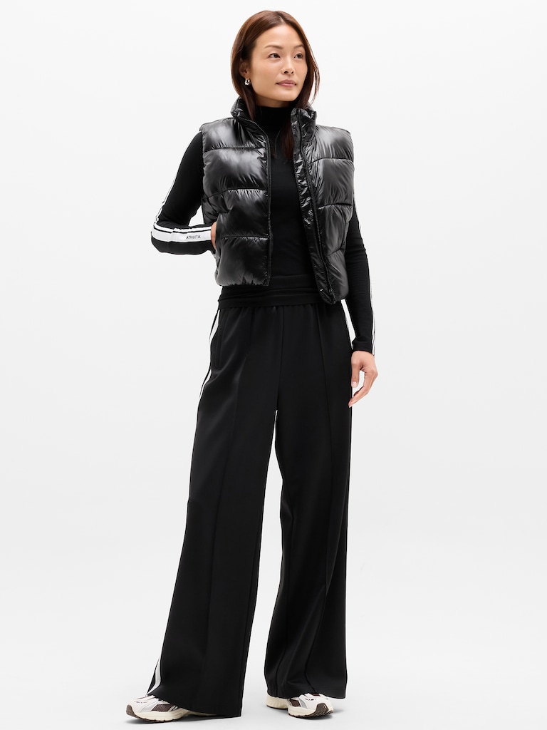 Renew Seamless Mock Neck Stripe Logo Top