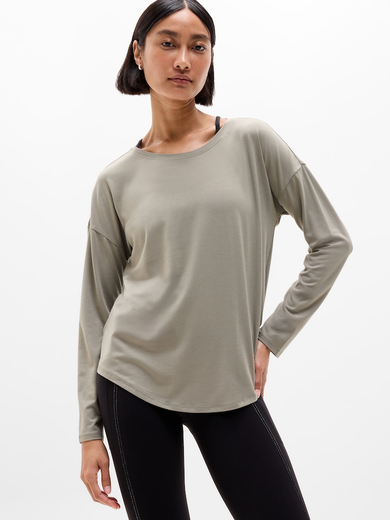 Move With Ease Top
