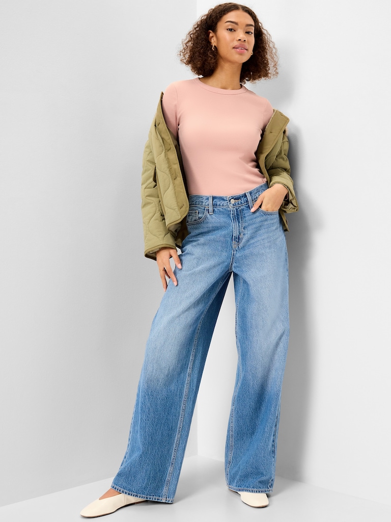 Snug Long-Sleeve Crew-Neck T-Shirt