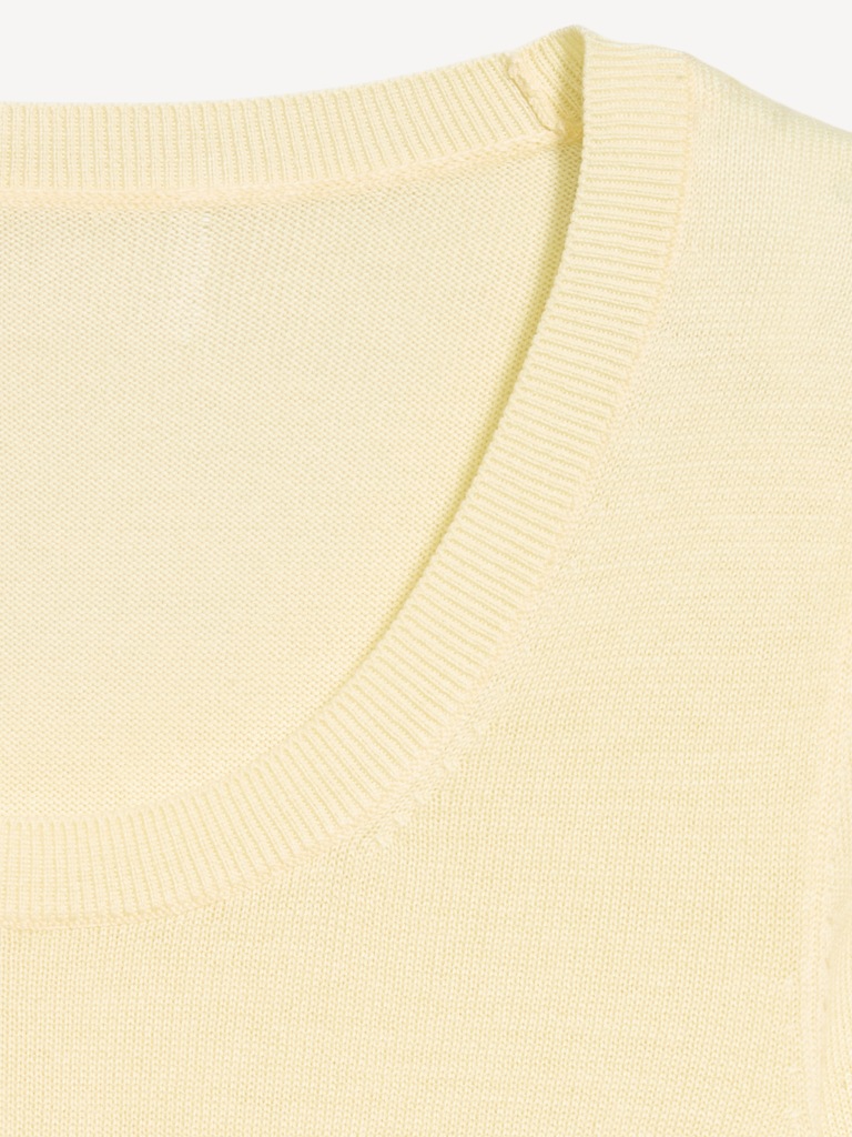 Fitted Scoop-Neck Cropped Jersey Sweater