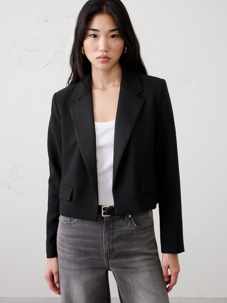 Tuxedo Cropped Blazer