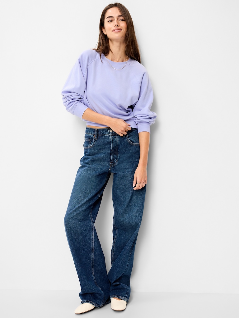 Oversized Raglan Sweatshirt