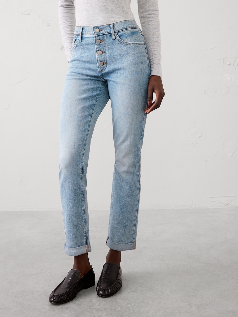 Girlfriend Mid-Rise Jean