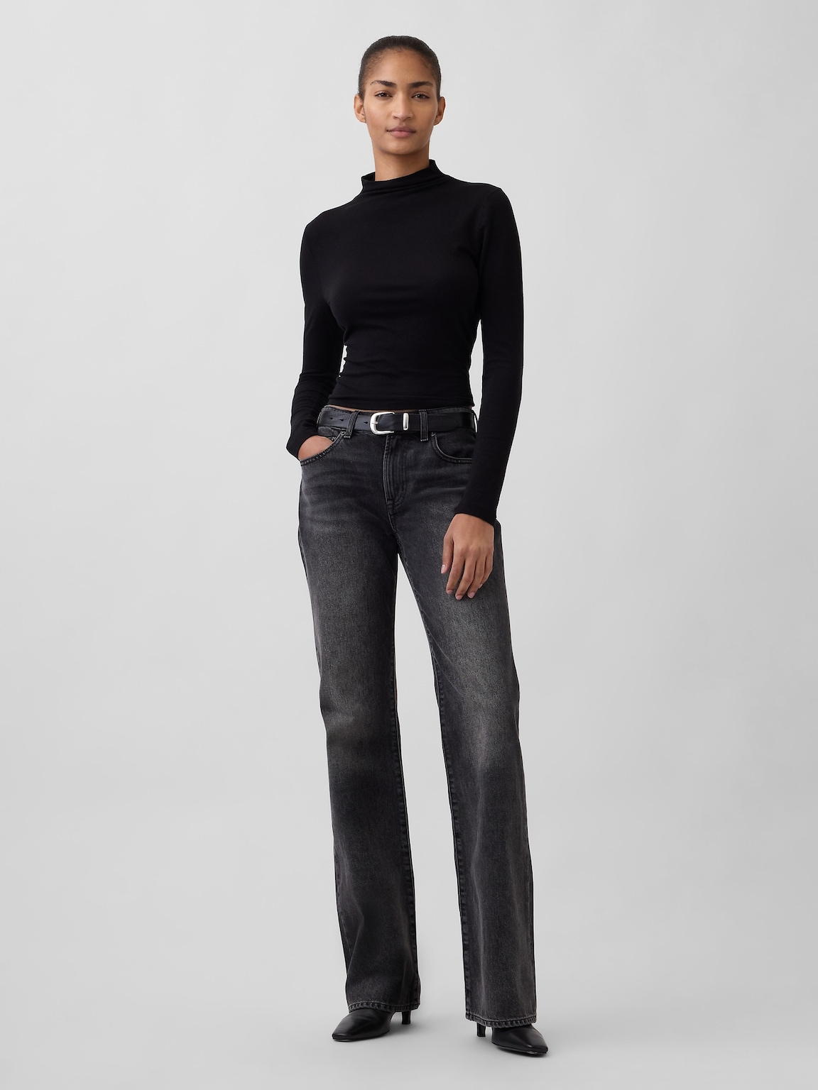 Mid Rise Relaxed Flare Jeans