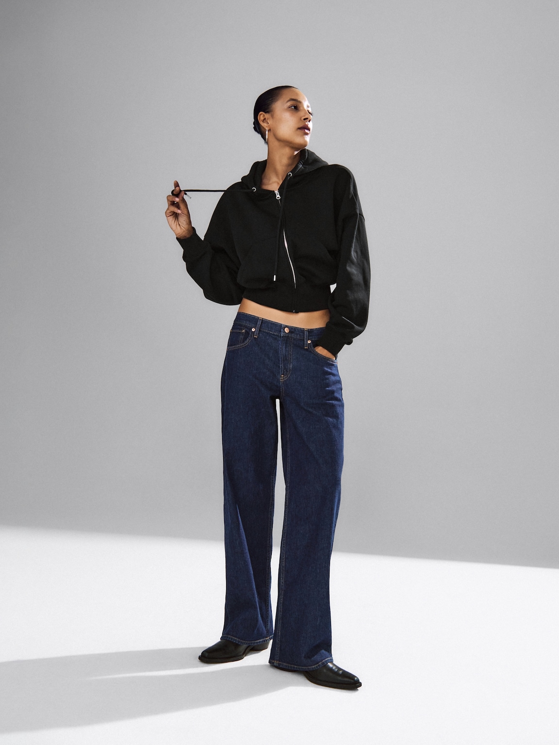 Low Rise '90s Loose Jeans