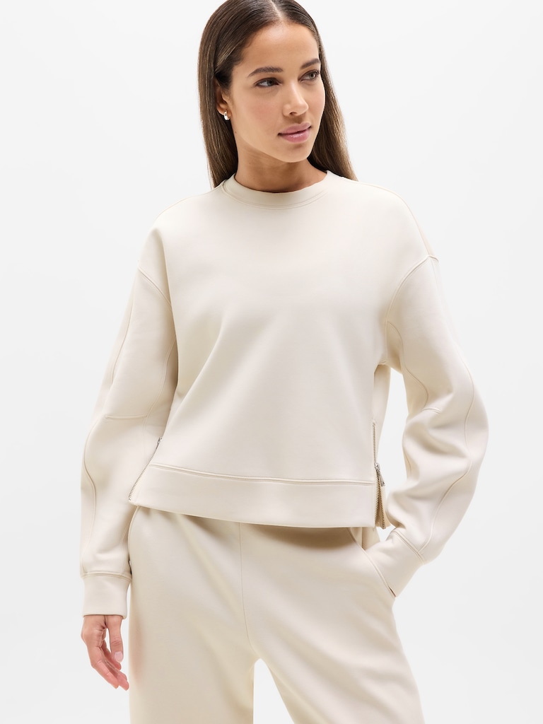 Form Knit Crew Sweatshirt