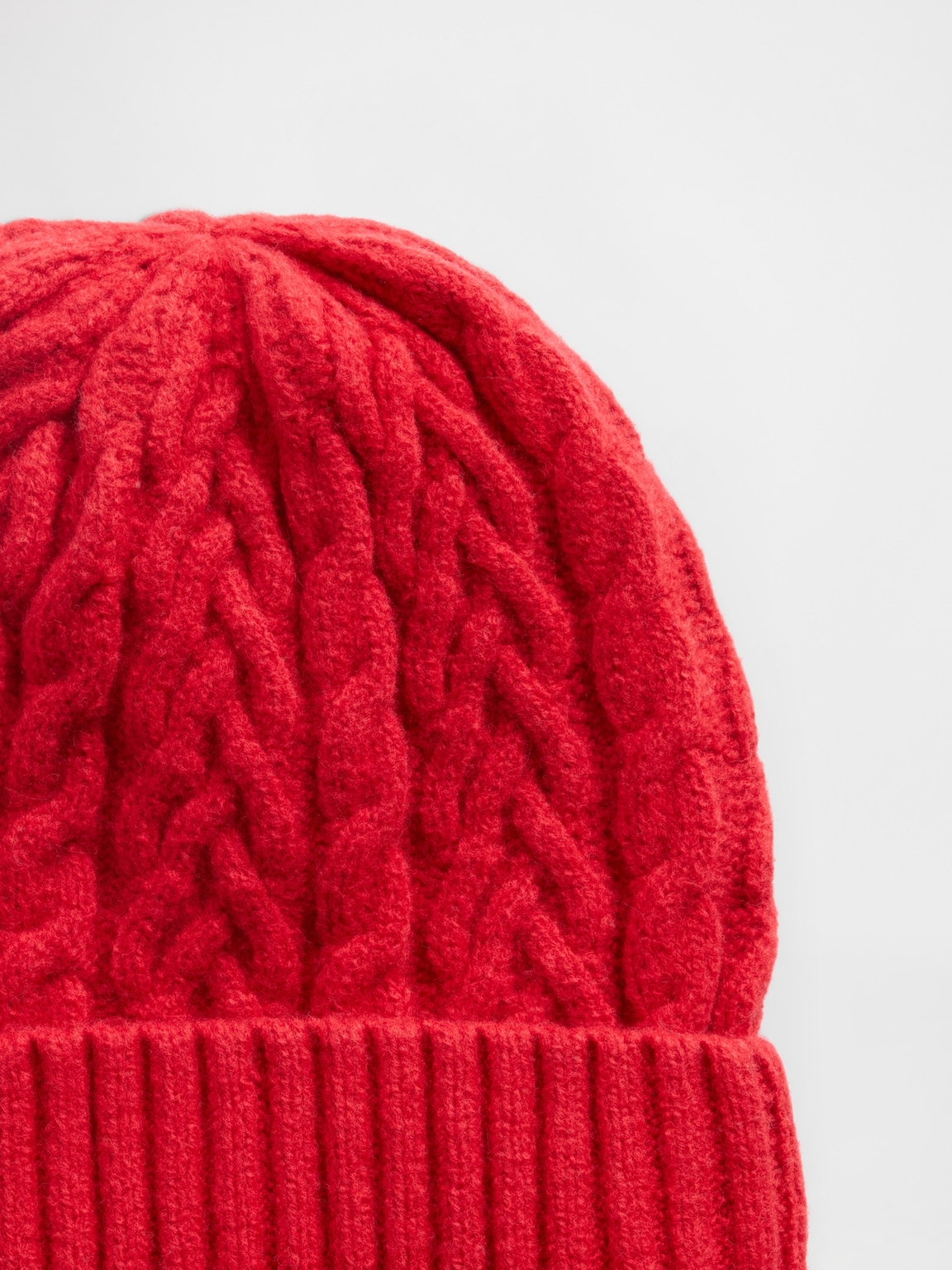 CashSoft Cable-Knit Beanie