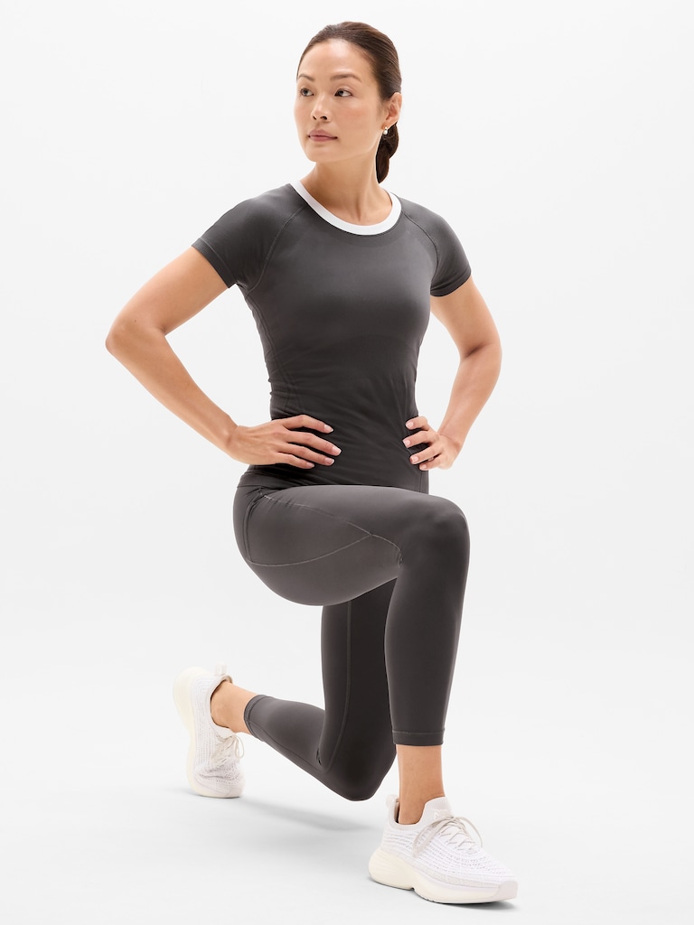 Momentum Seamless Tee