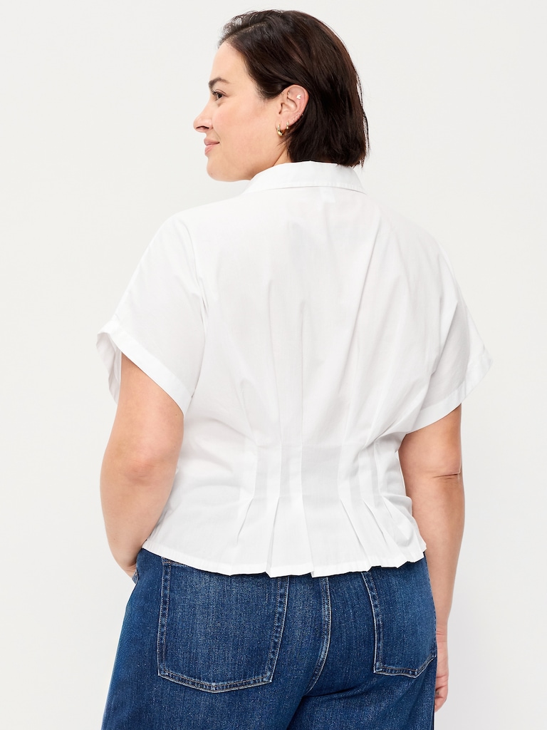 Slim-Waisted Button-Down Shirt