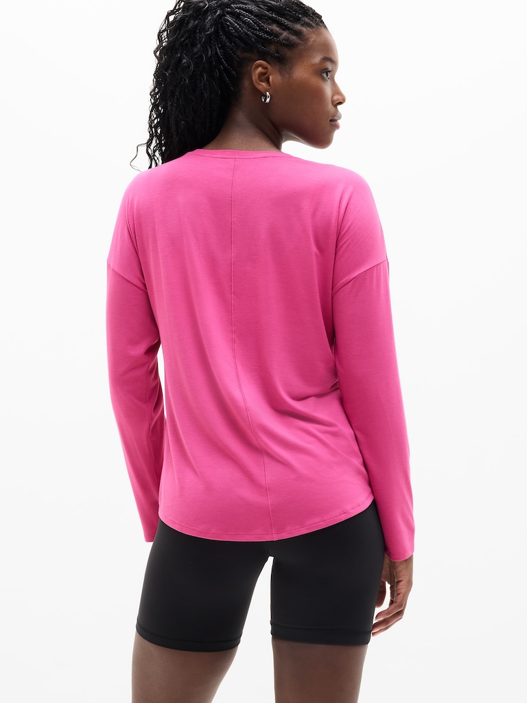 Move With Ease Top