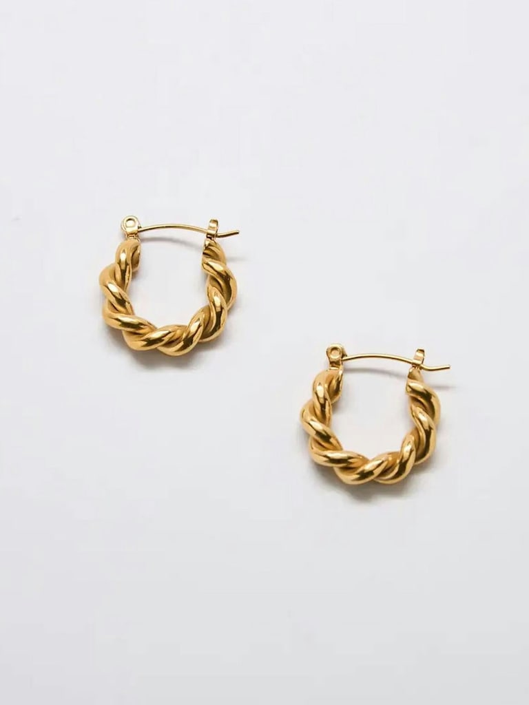 Admiral Row Gold Oval Twist Hoop Earrings