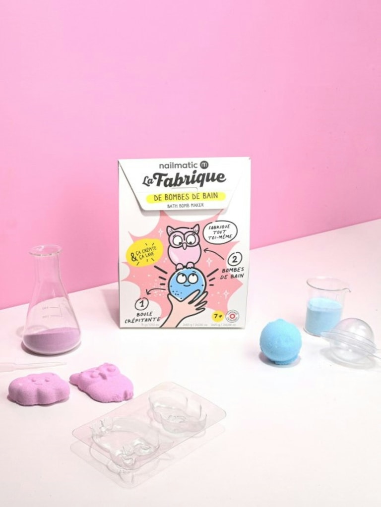 Nailmatic Bath Bomb Making Kit with Fizzy Bath Ball