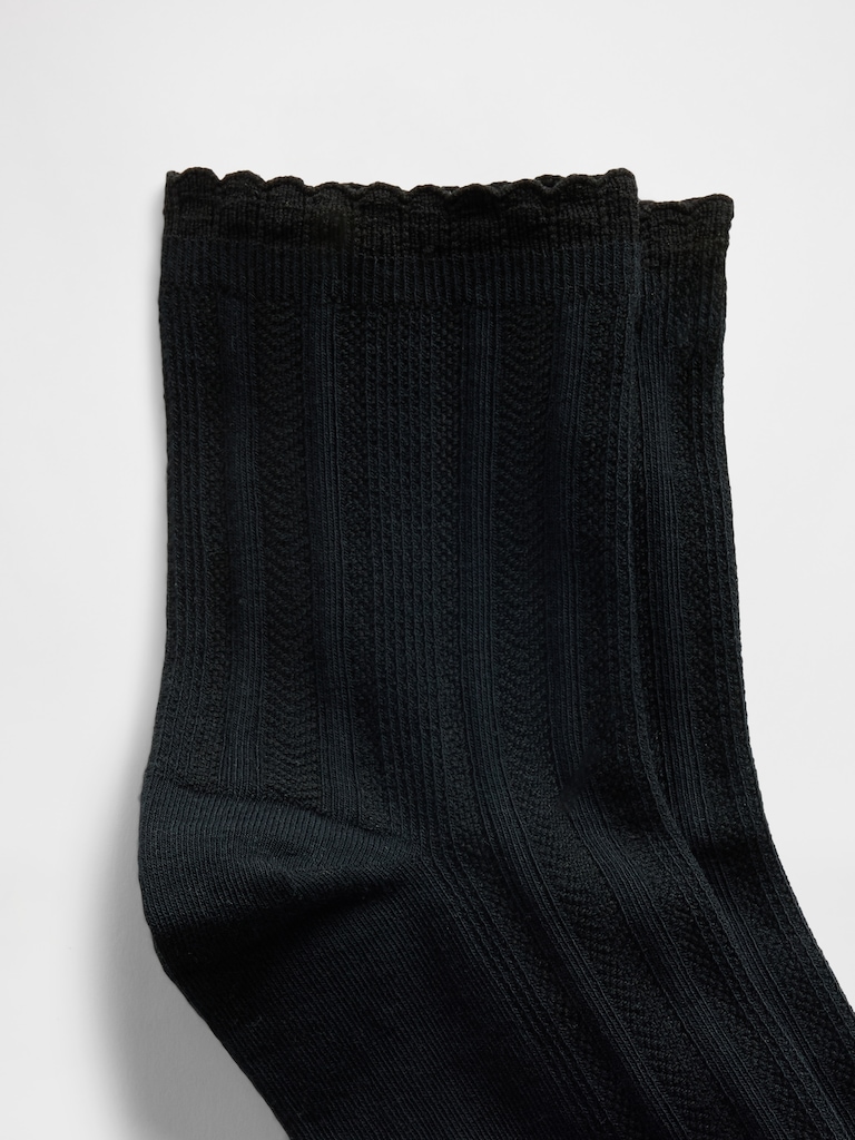 Pointelle Half Crew Socks