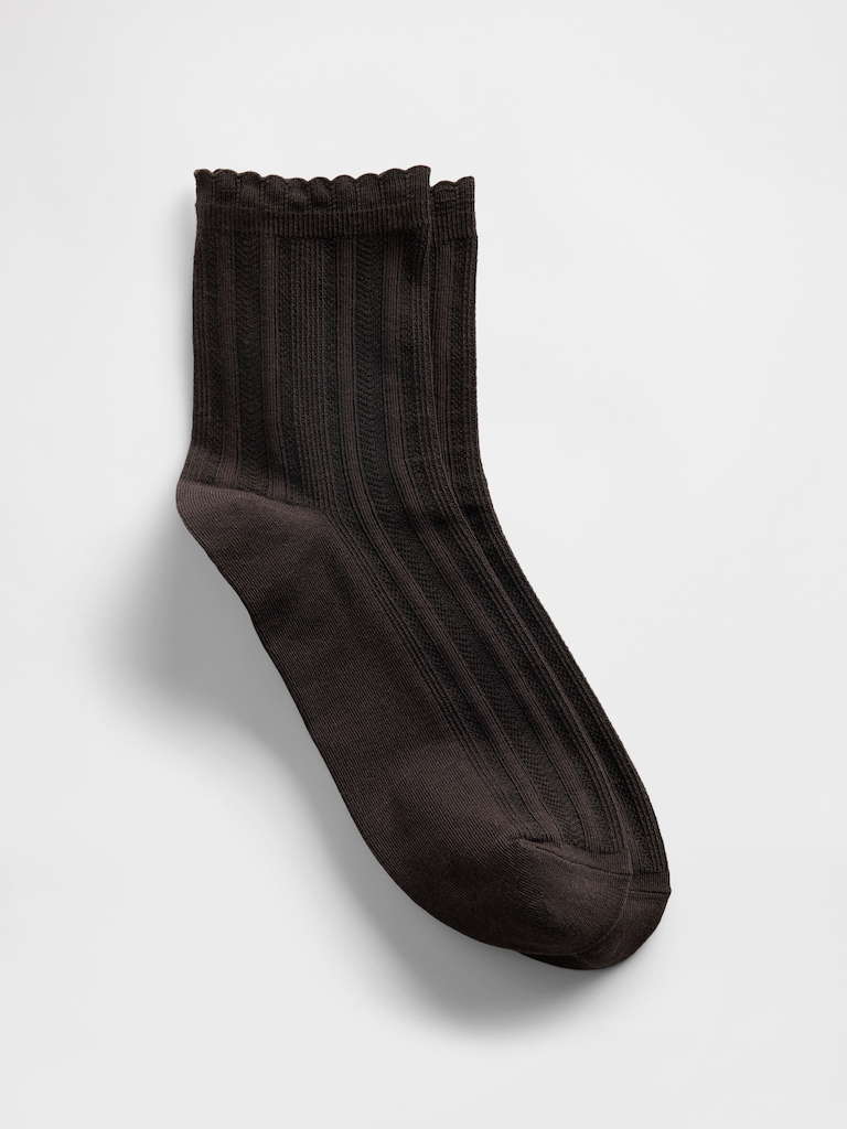 Pointelle Half Crew Socks