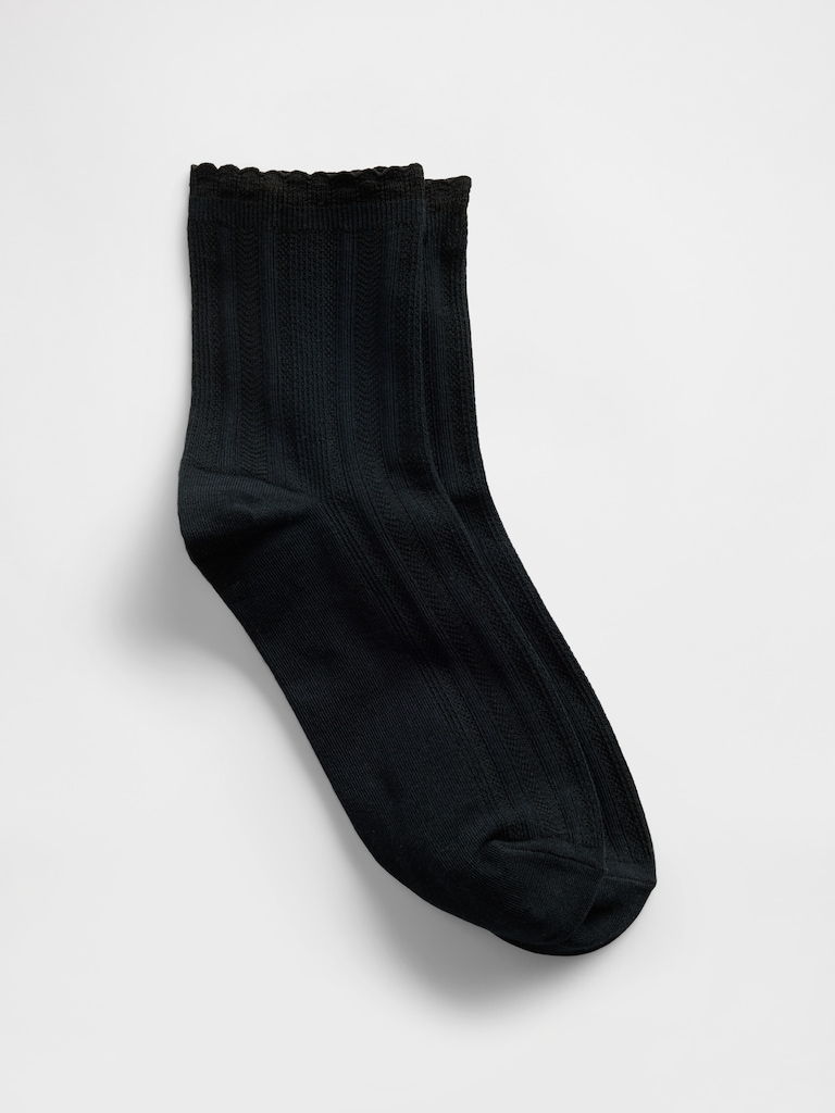 Pointelle Half Crew Socks