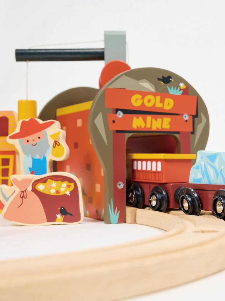 Gold Mine Train Set