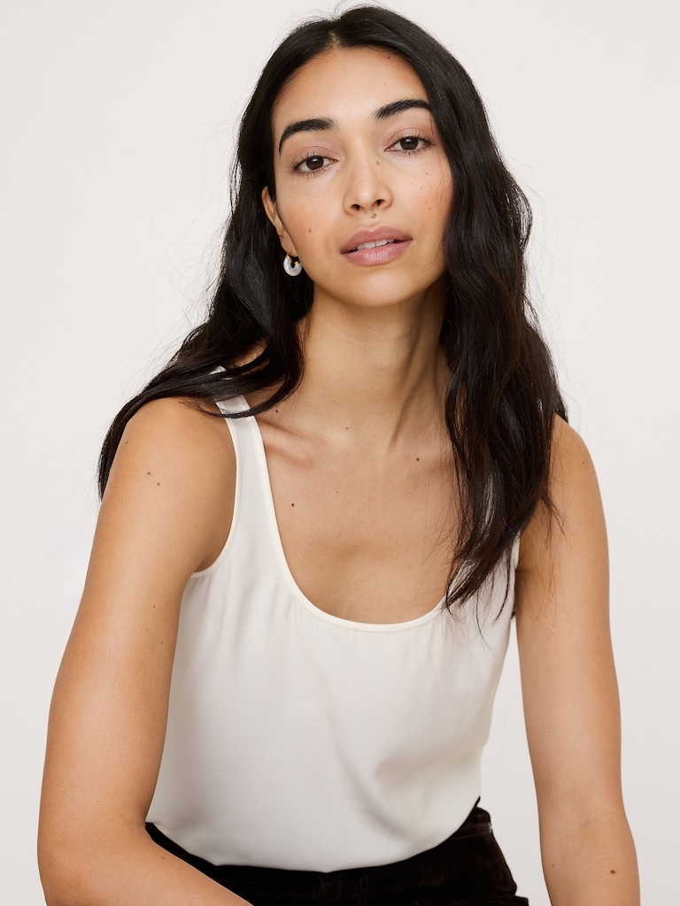 Petit Swell Hoop Earrings by Anni Lu