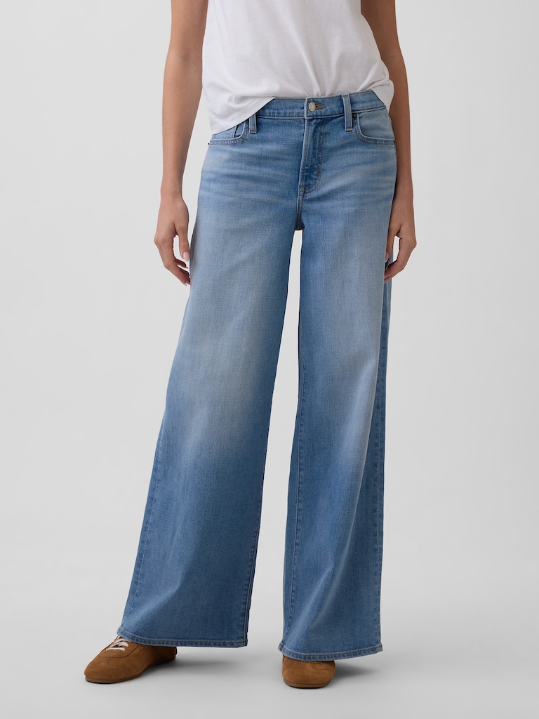 Mid Rise Wide-Leg Jeans