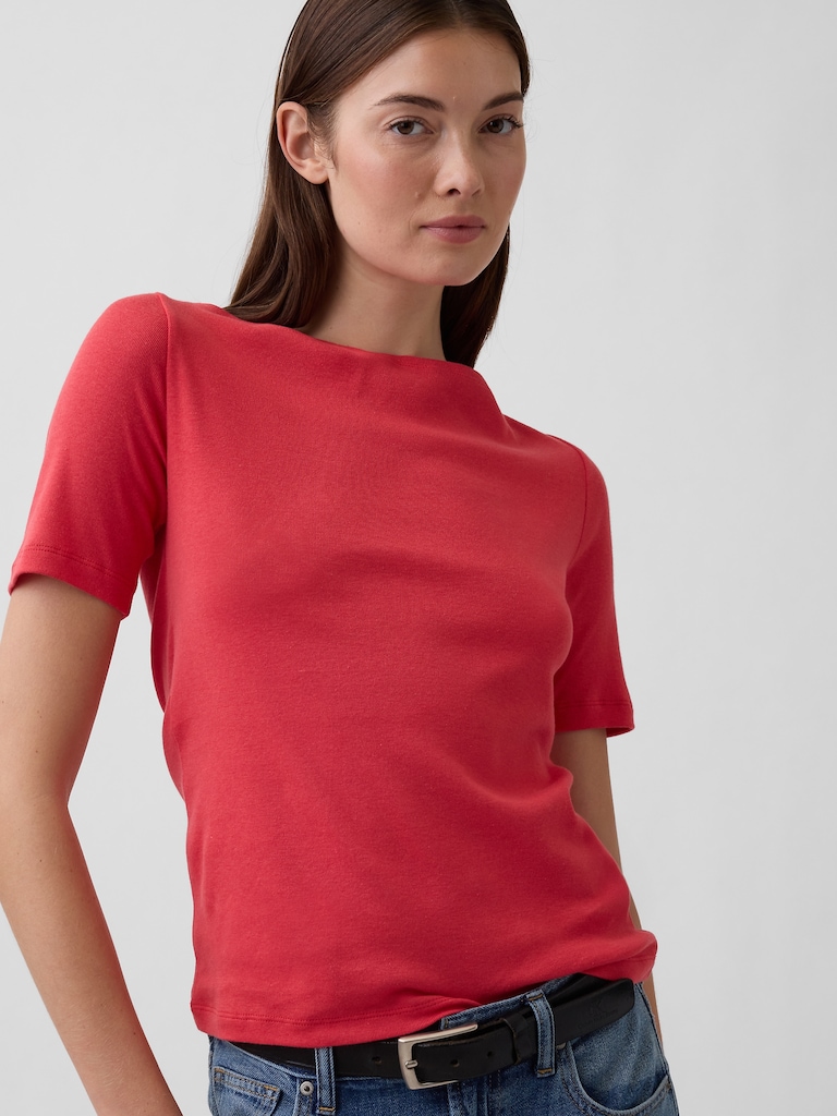 Modern Ribbed Boatneck T-Shirt