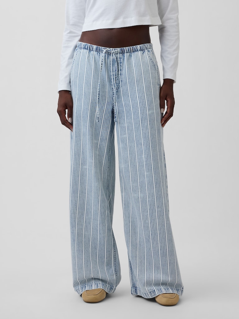 Mid Rise UltraSoft Easy Baggy Jeans