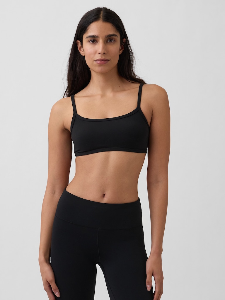 GapFit Smooth Sports Bra