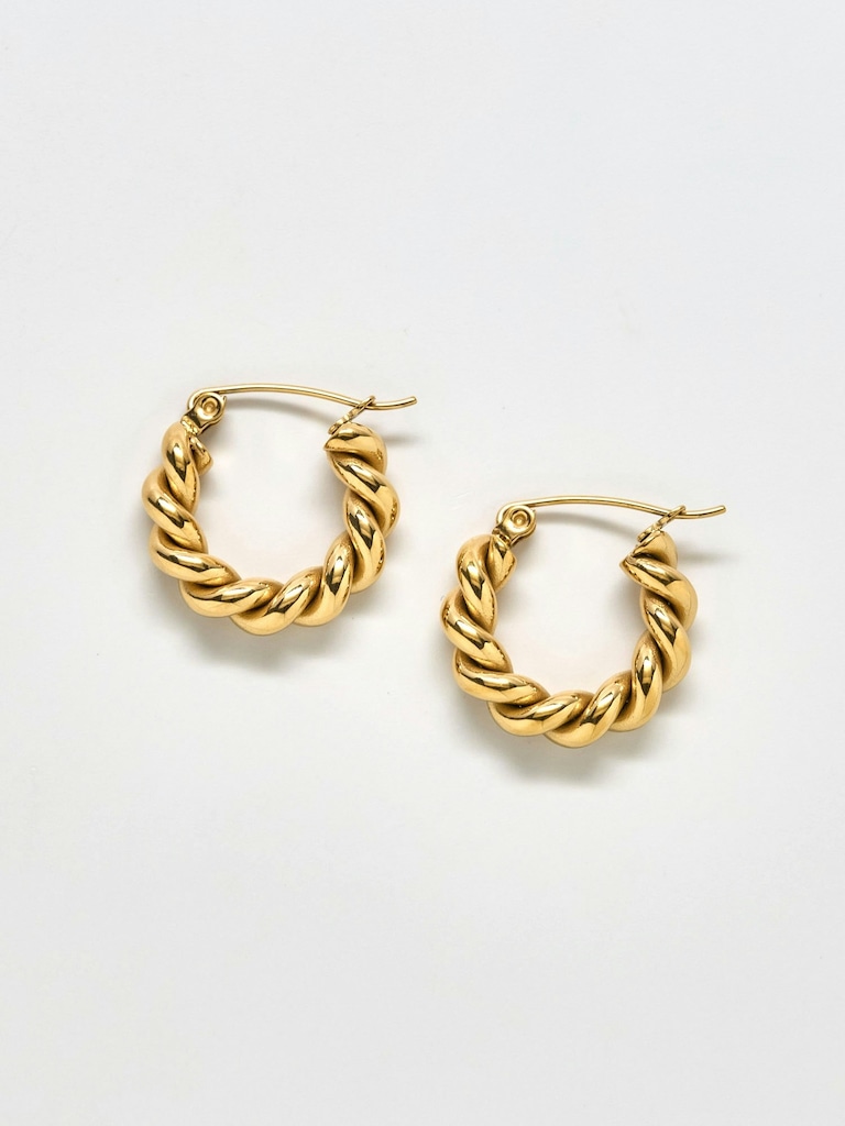 Admiral Row Gold Oval Twist Hoop Earrings