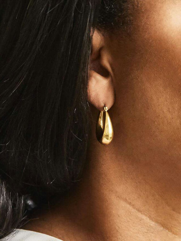 Admiral Row Gold Oval Hoop Earrings