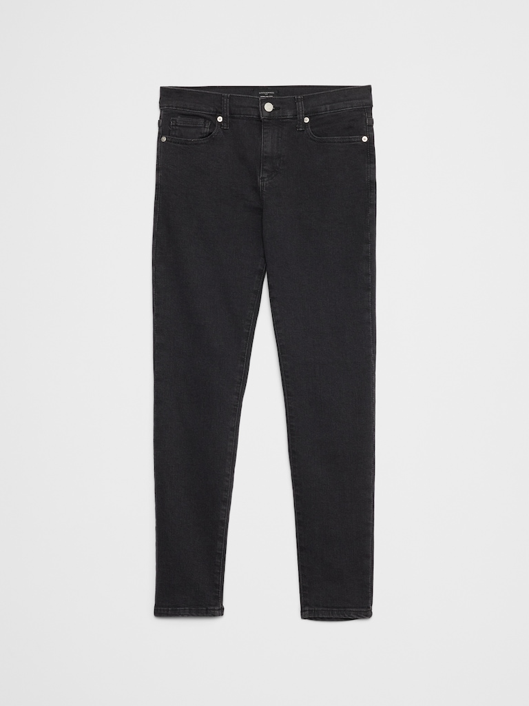 Skinny Mid-Rise Jean
